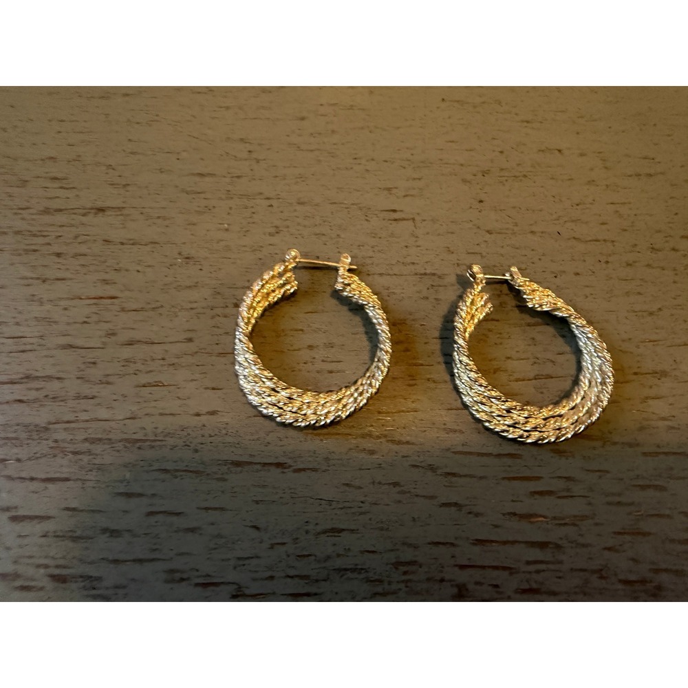 Silver Tone Twisted Rope Hoop Earrings Braided Textured Latch Back Medium